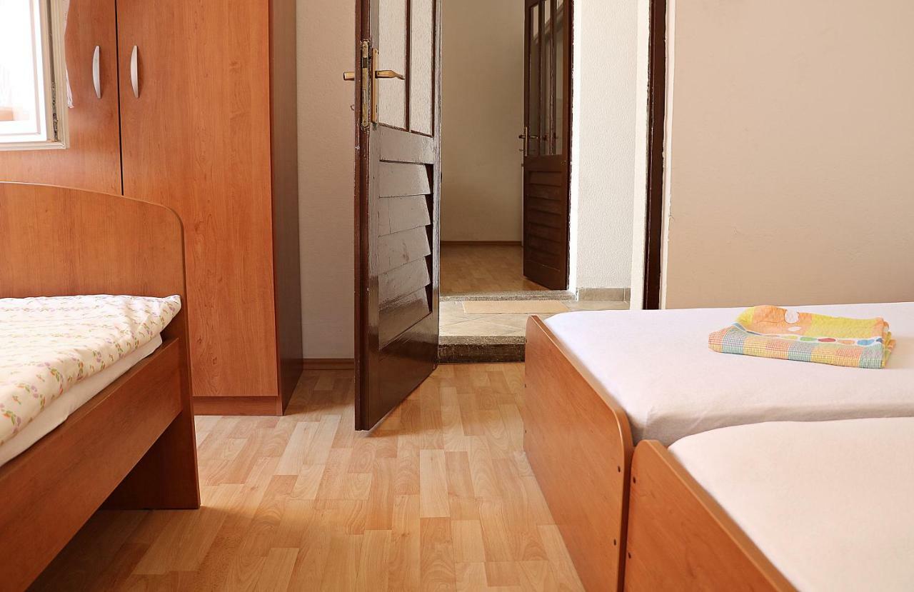 Apartment Cuce Rogotin Exterior photo